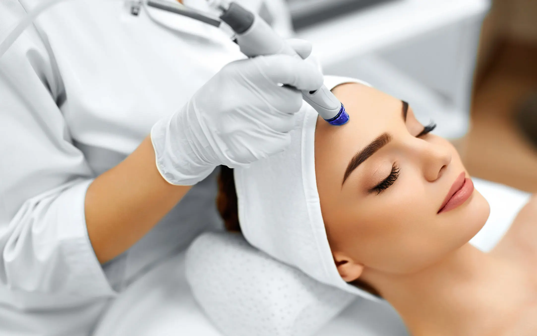 What Is Collagen Lift Therapy and How Can It Help Ageing, Loose Skin Guildford?